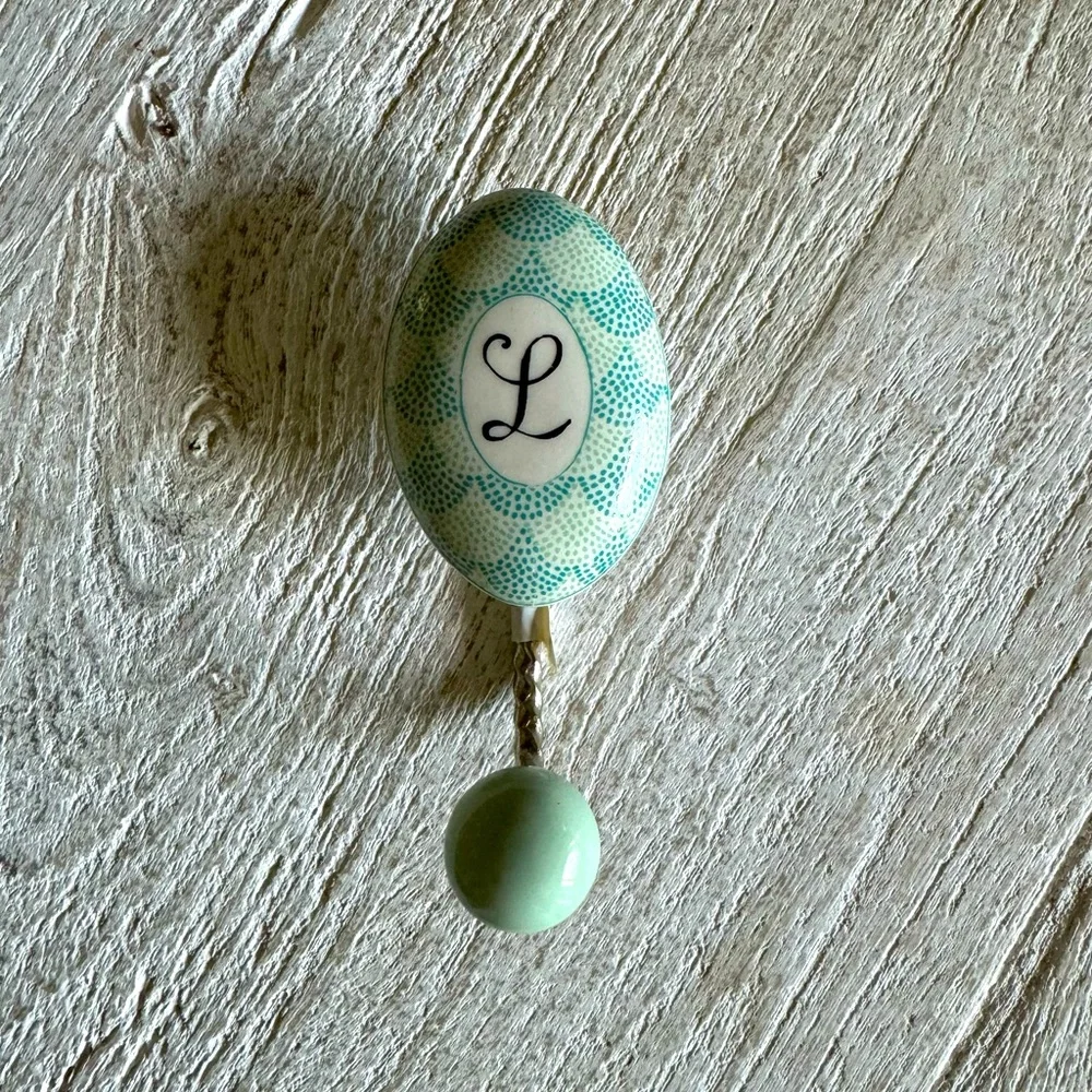 New🌟Anthropologie-Whimsy Monogram Hook-L
